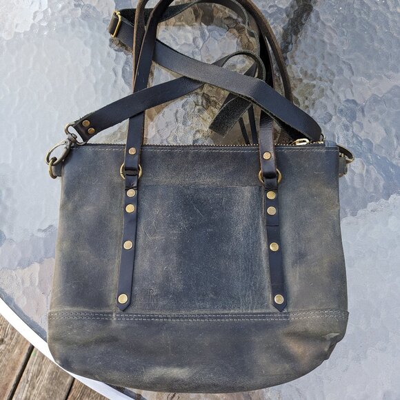 Pip Robins Mini Leighton tote in black/brass - Picture 2 of 5